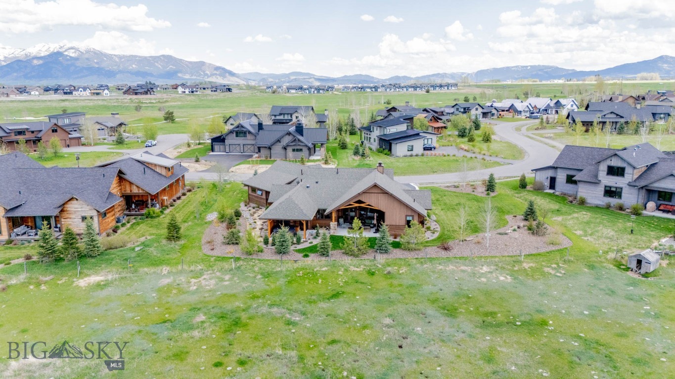 1023 Black Bull Trail