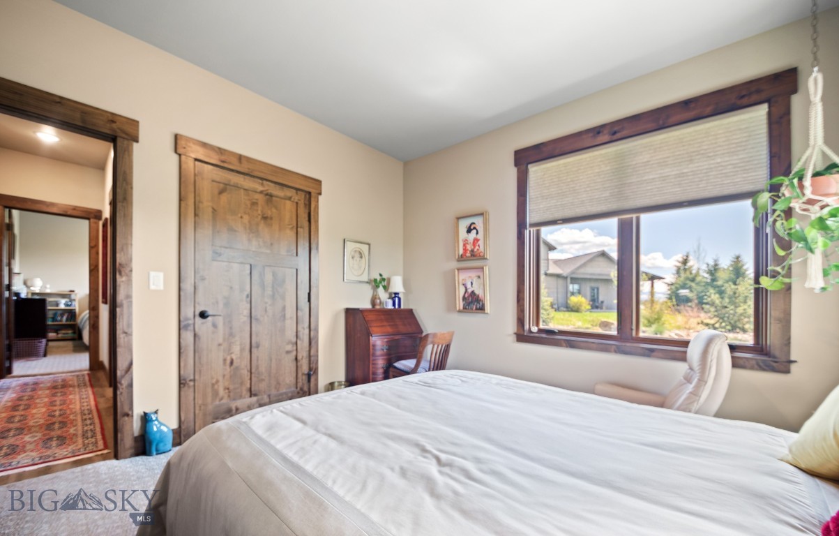 1023 Black Bull Trail