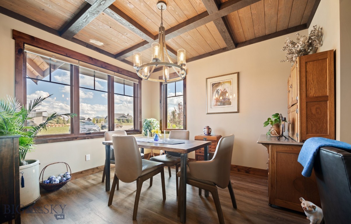 1023 Black Bull Trail