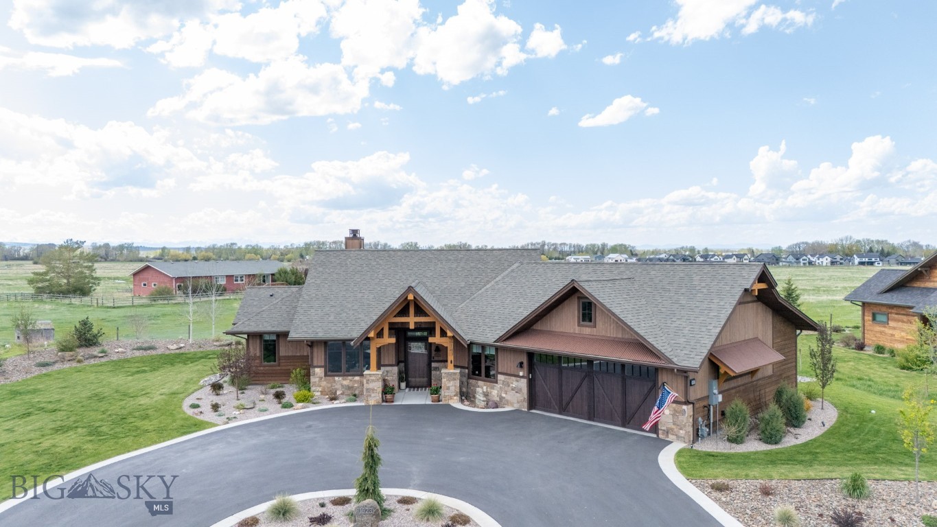 1023 Black Bull Trail