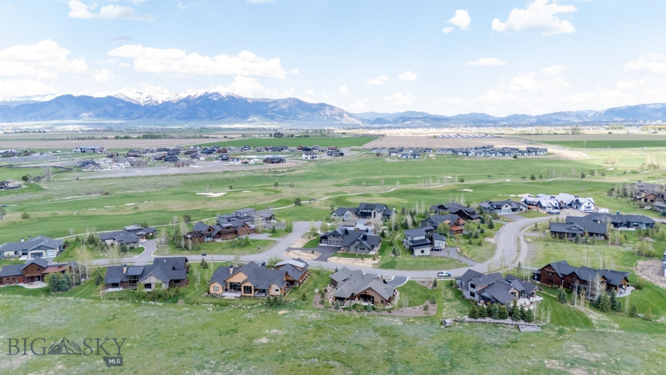 1023 Black Bull Trail