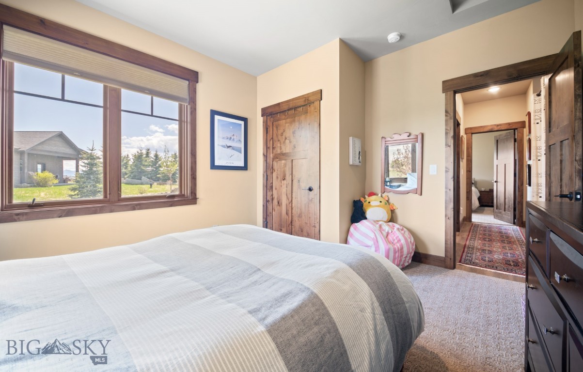 1023 Black Bull Trail