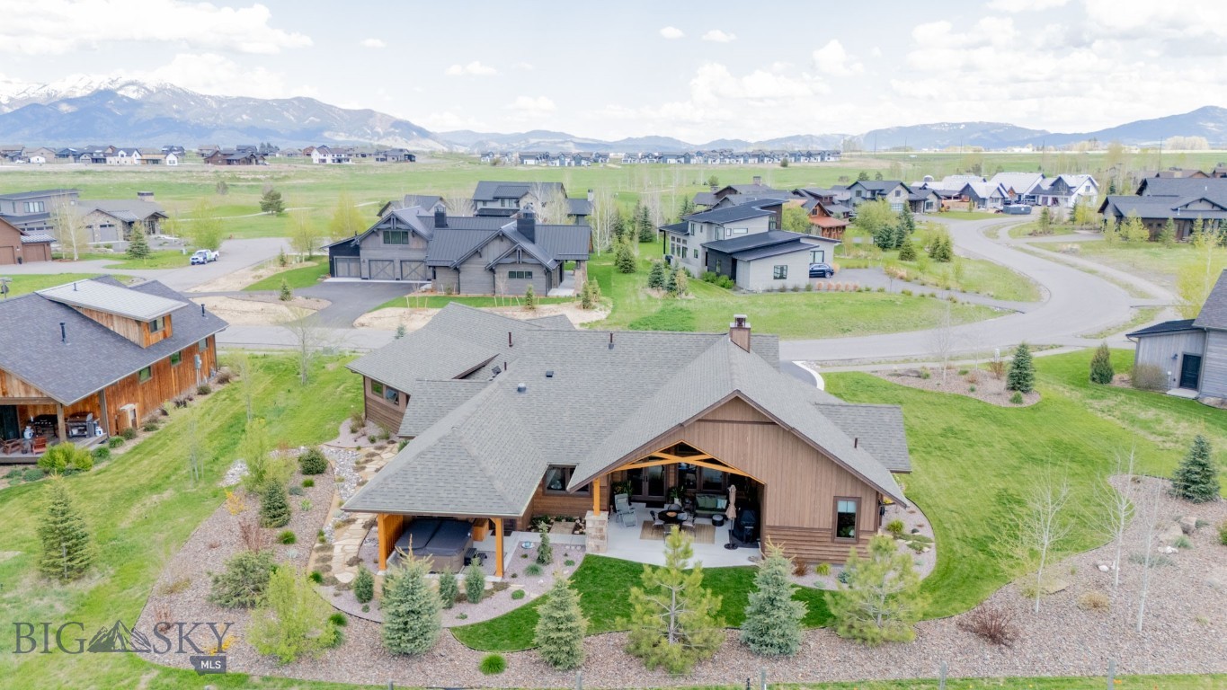 1023 Black Bull Trail