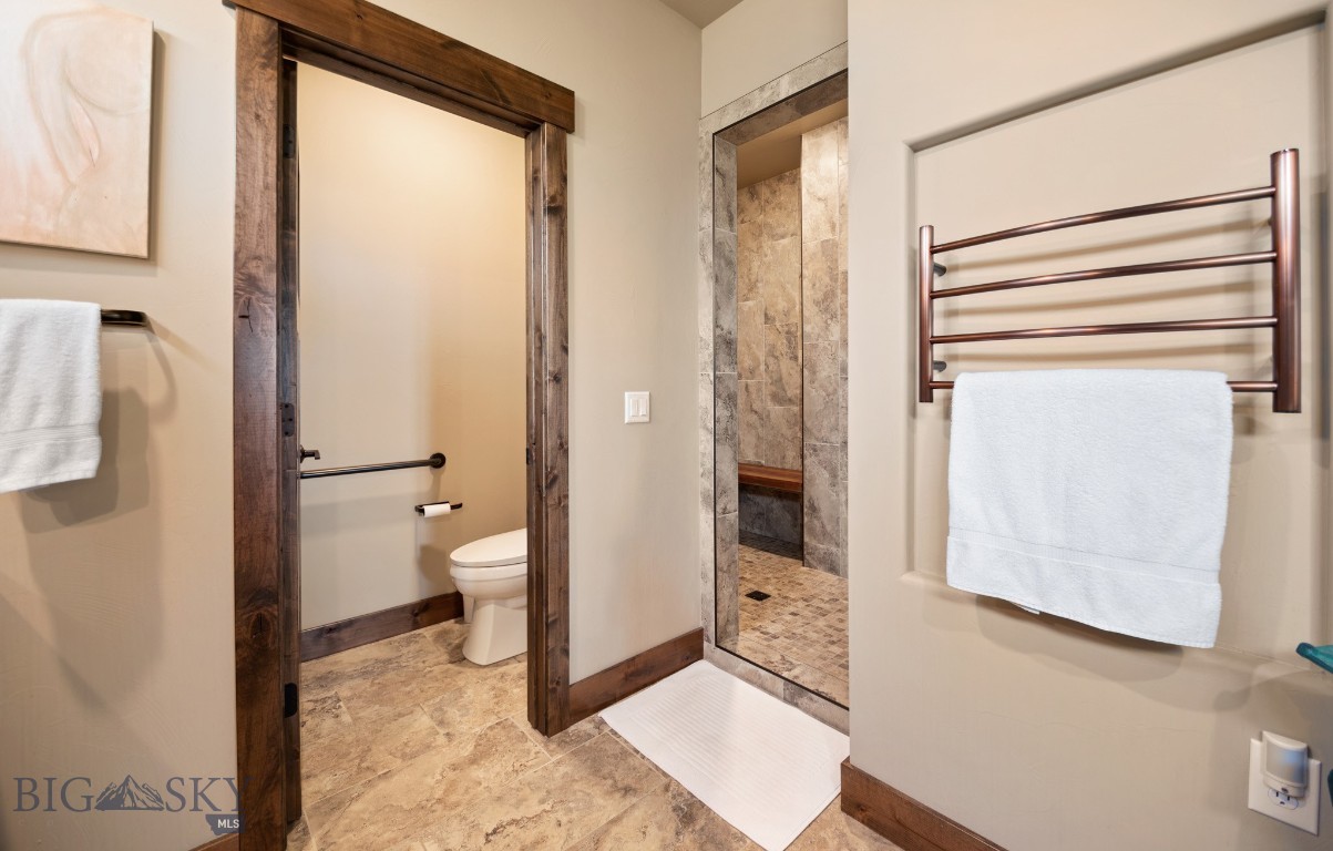 1023 Black Bull Trail