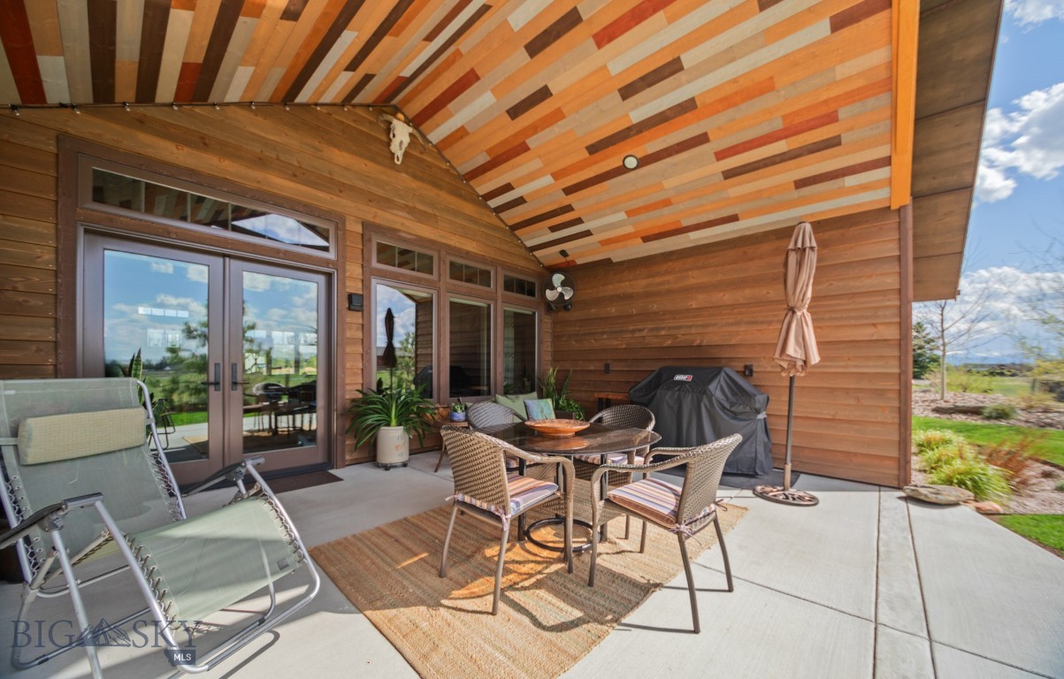 1023 Black Bull Trail