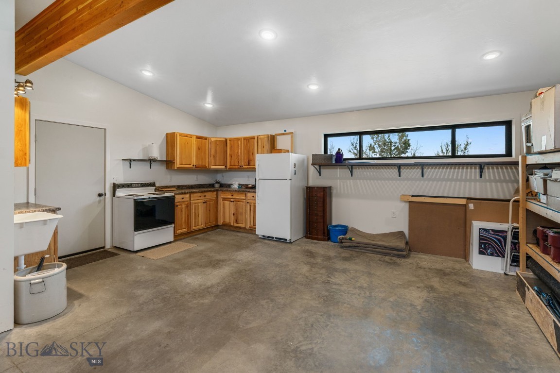 20 Prairie Falcon Lane