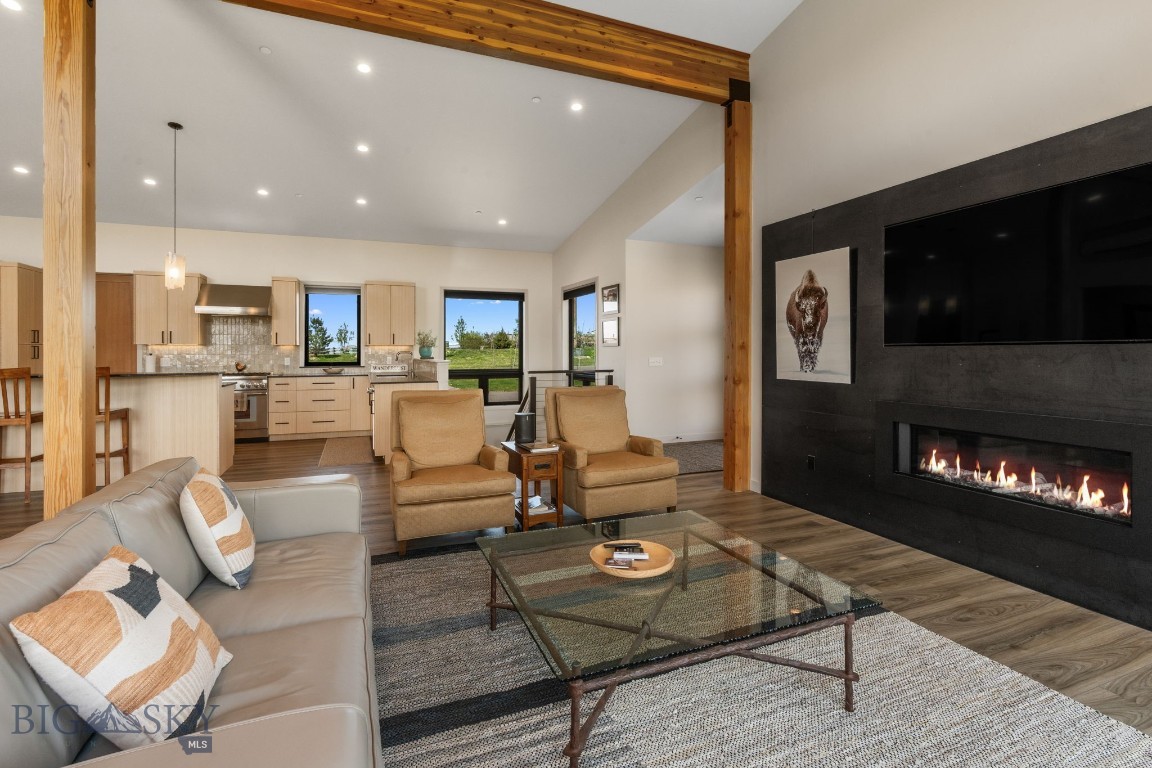 20 Prairie Falcon Lane