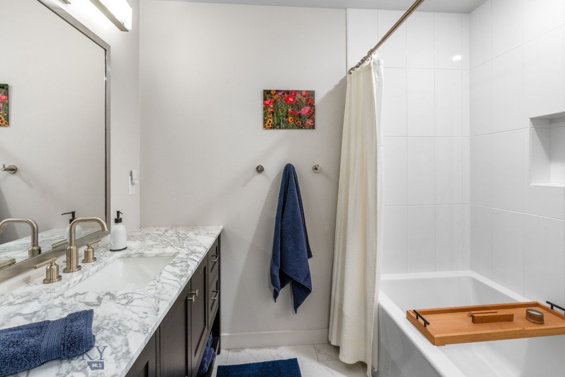 20 Prairie Falcon Lane