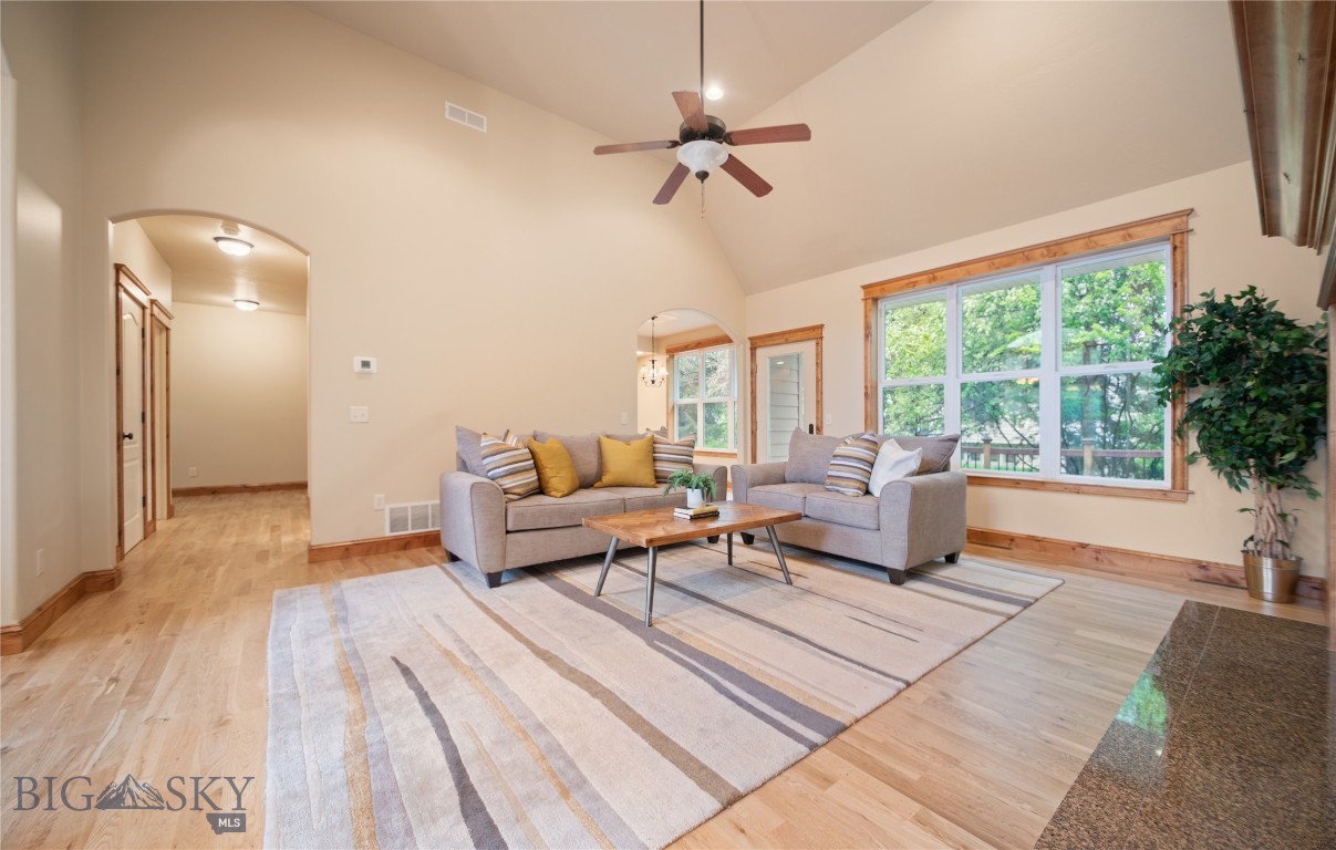 1004 Oconnell Drive