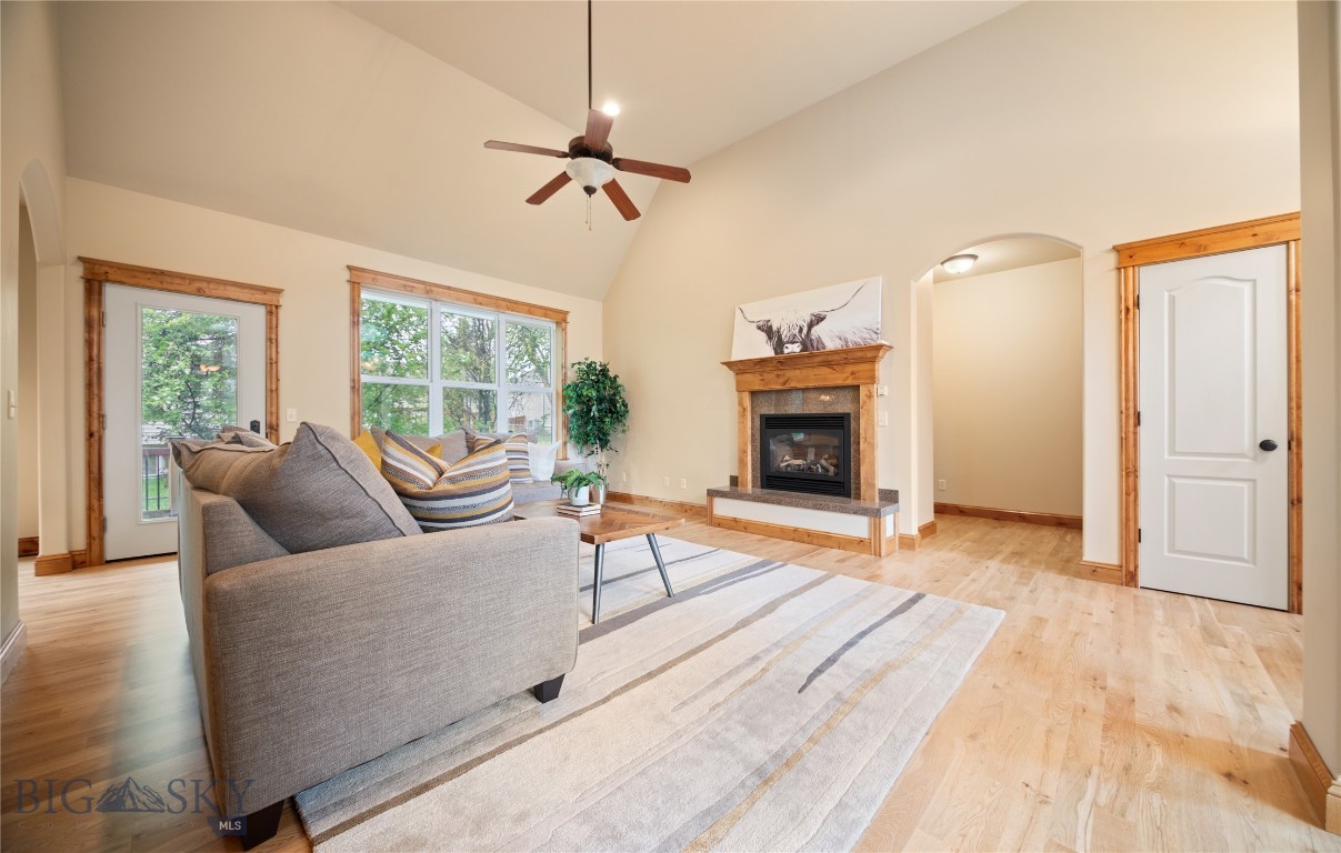 1004 Oconnell Drive