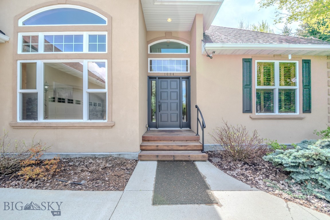 1004 Oconnell Drive