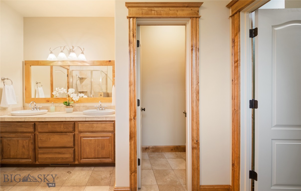 1004 Oconnell Drive