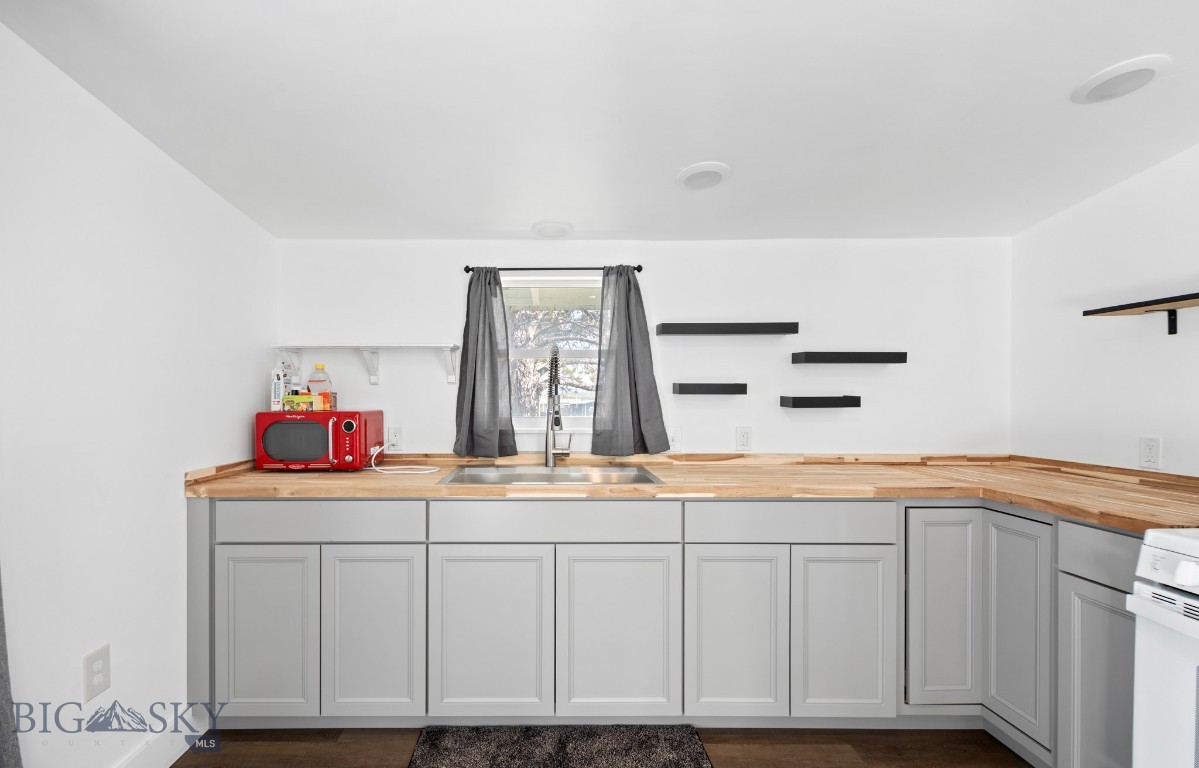 301 5th Street