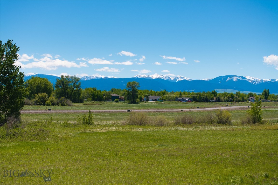 TBD E Riparian Way