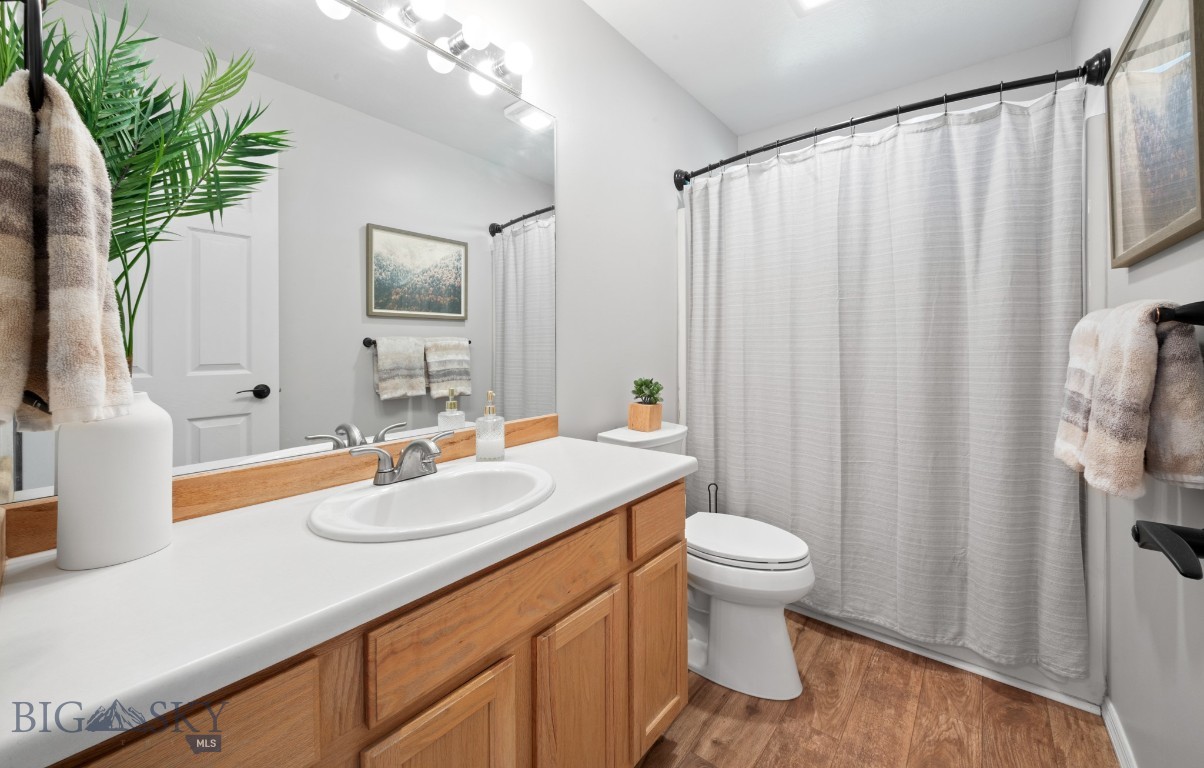 521 Dove Court