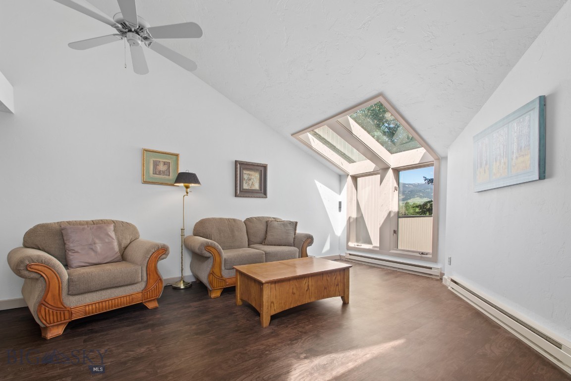 8A Gallatin Drive