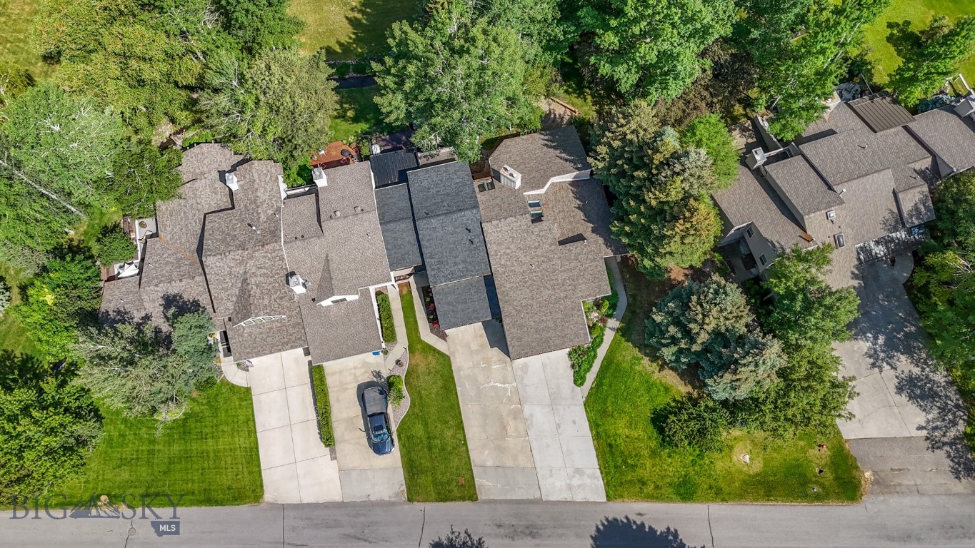 8A Gallatin Drive