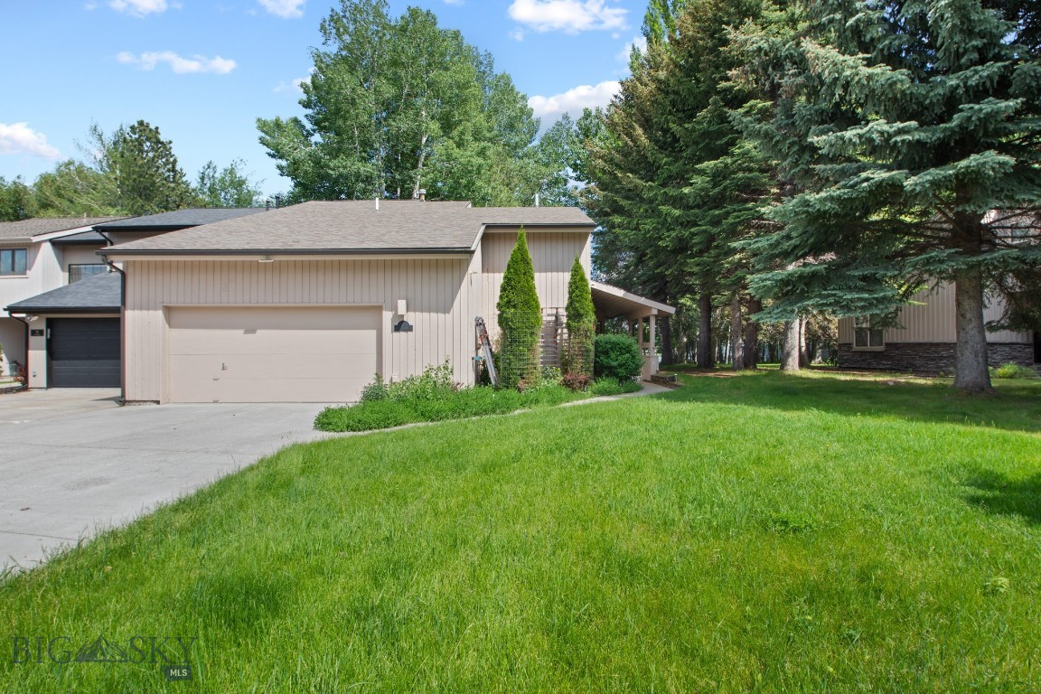 8A Gallatin Drive