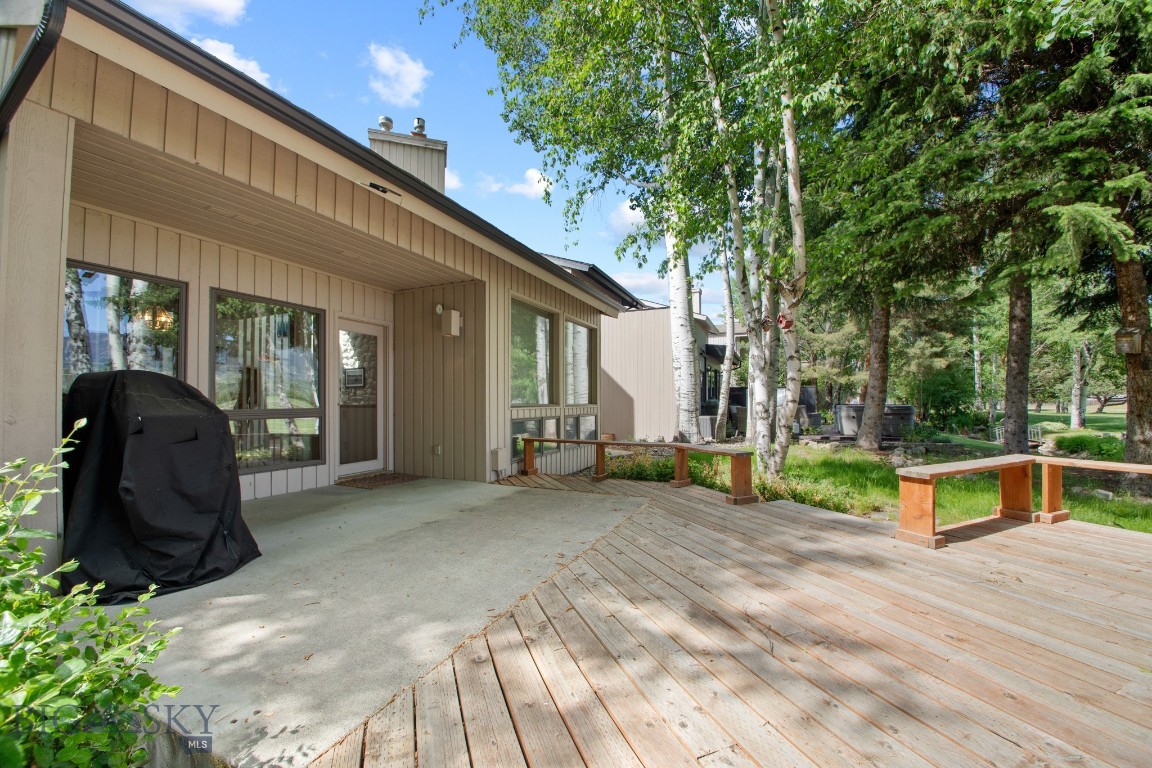 8A Gallatin Drive
