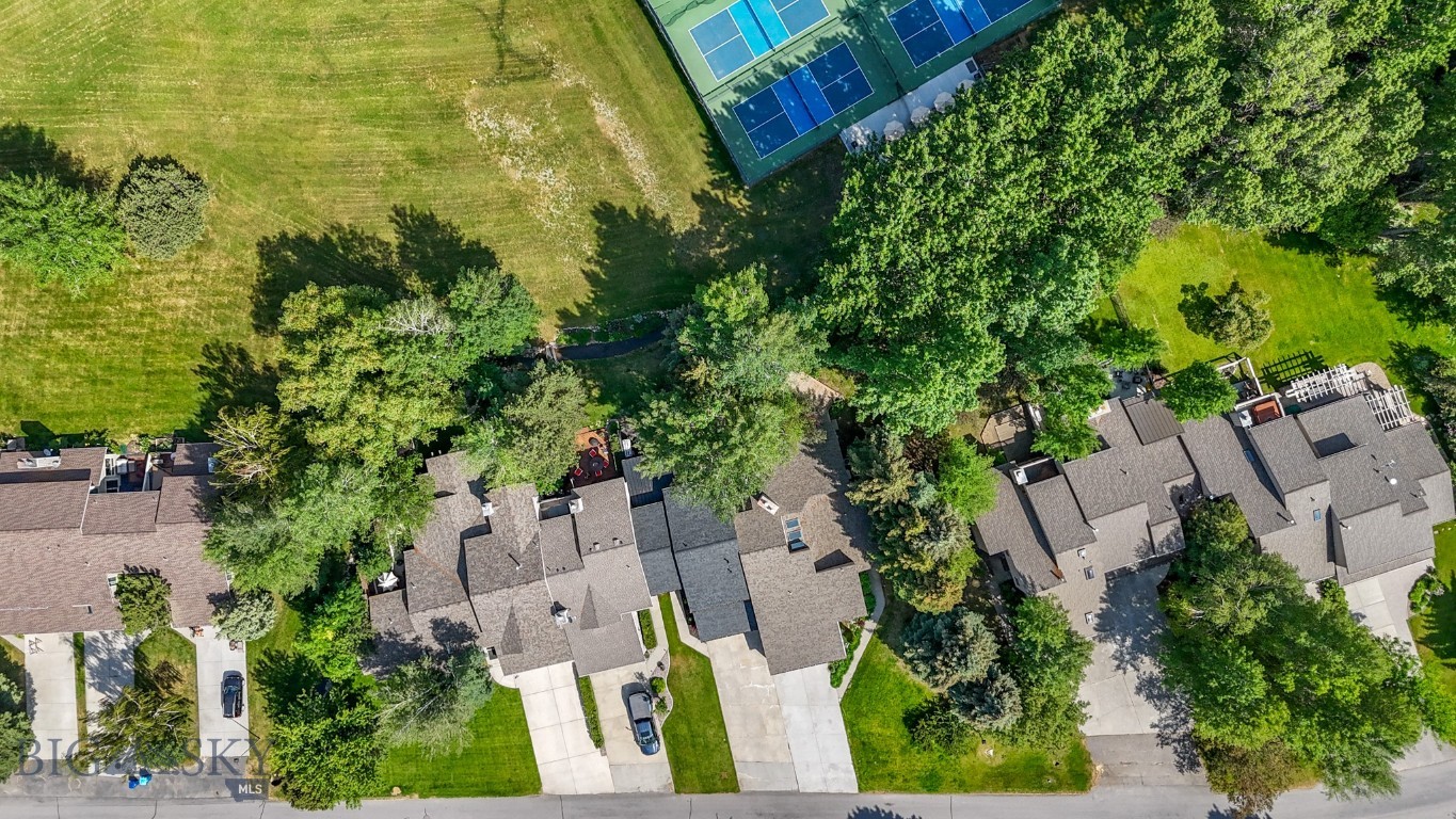 8A Gallatin Drive