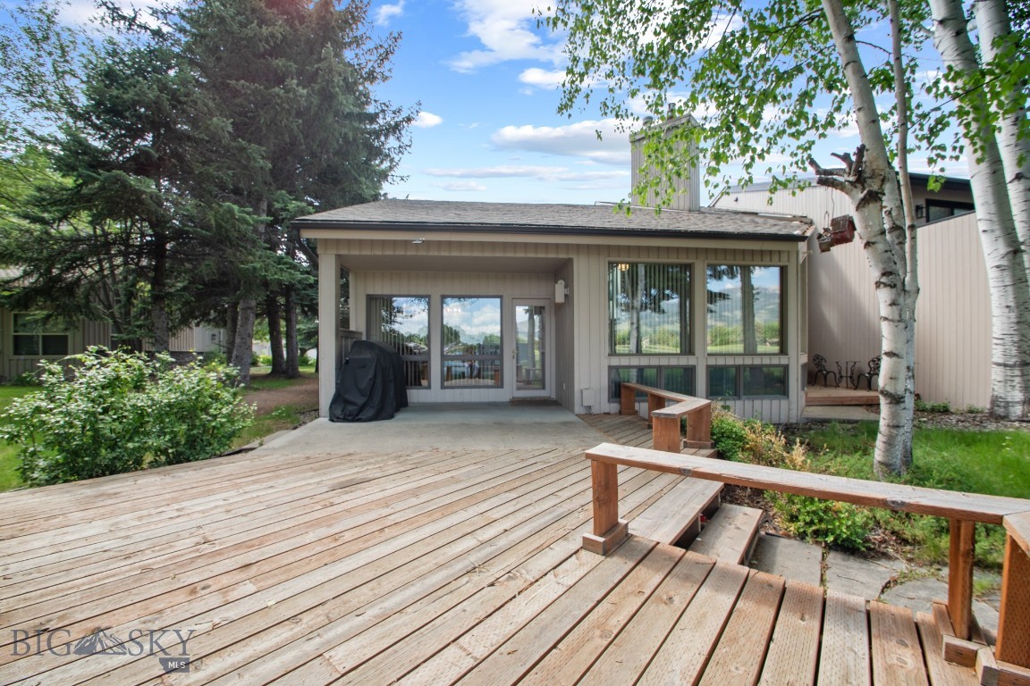 8A Gallatin Drive