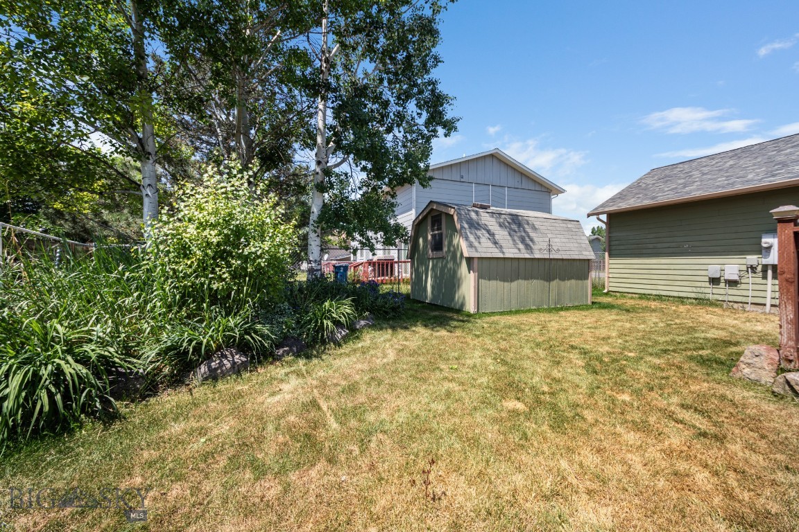 704 Mayfair Drive