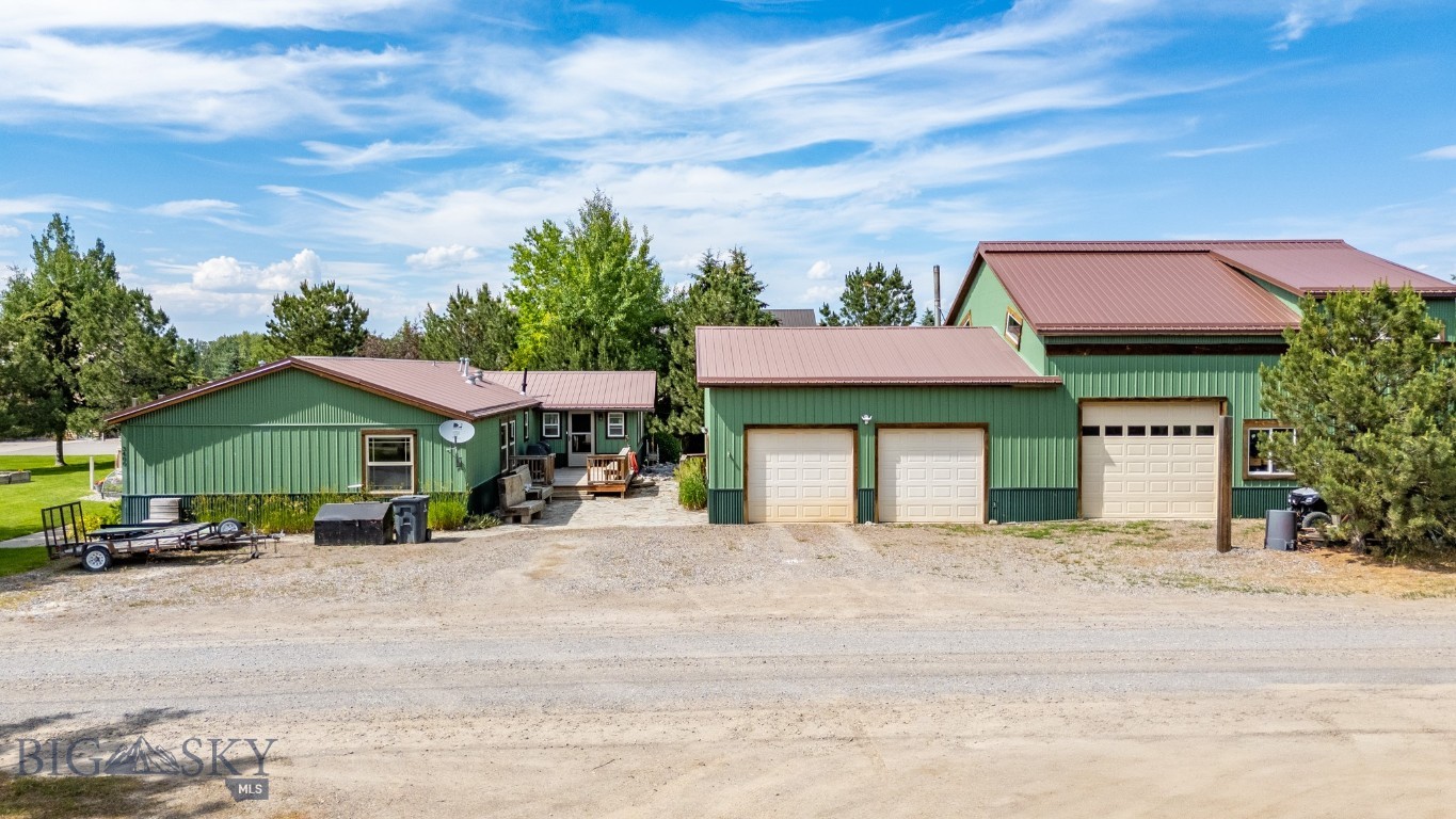 3400 Magenta Road