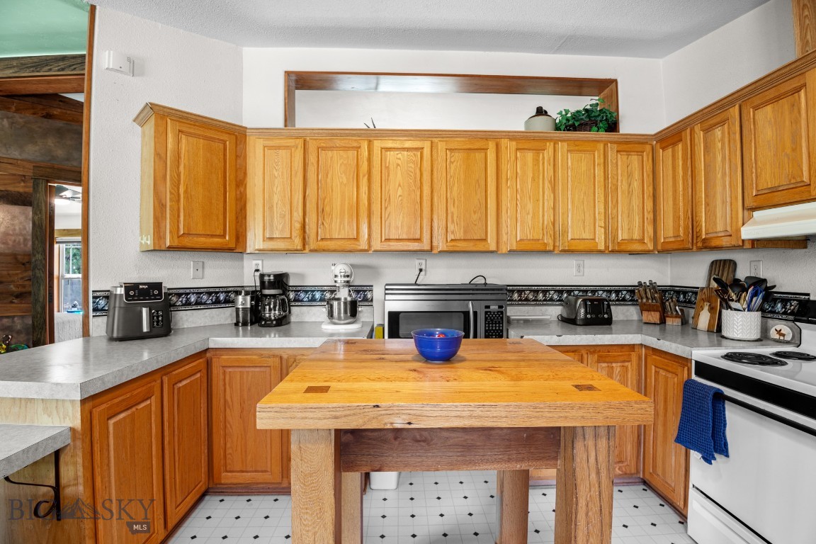 3400 Magenta Road