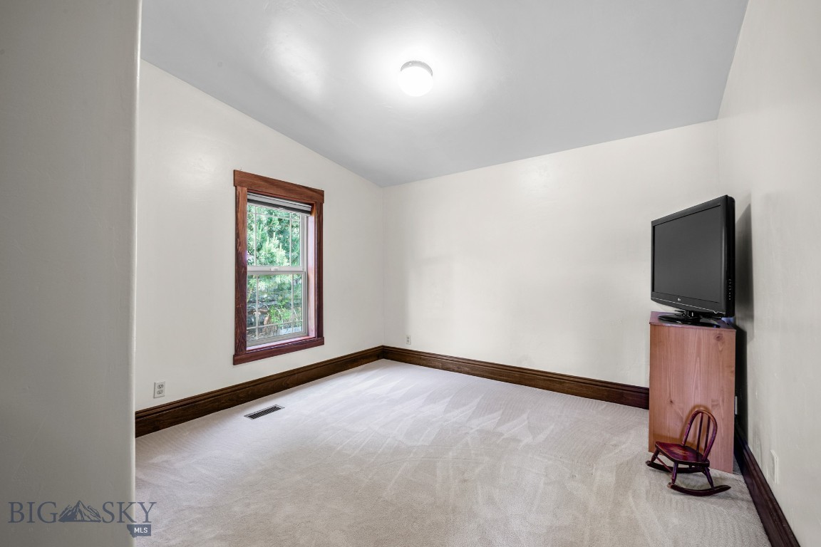 3400 Magenta Road