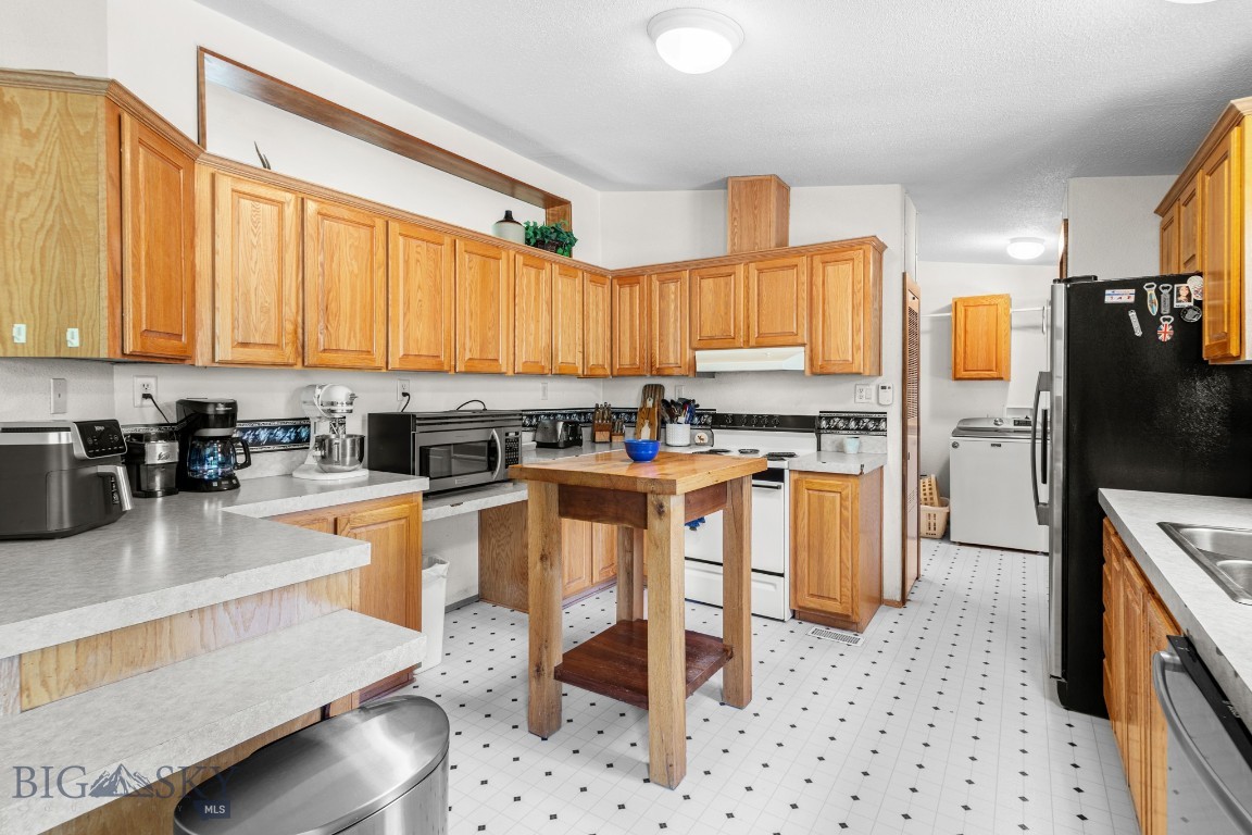 3400 Magenta Road