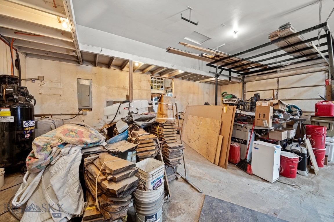 3400 Magenta Road