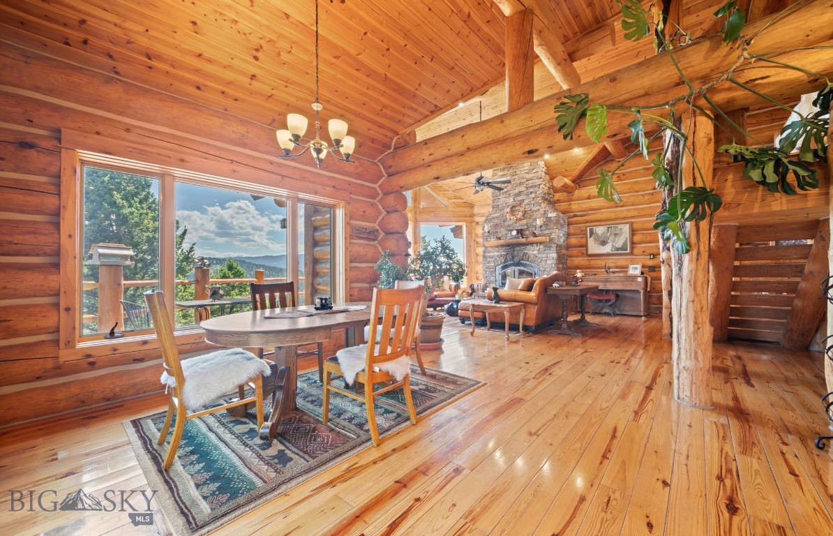 1062 Johnny Martinez Trail