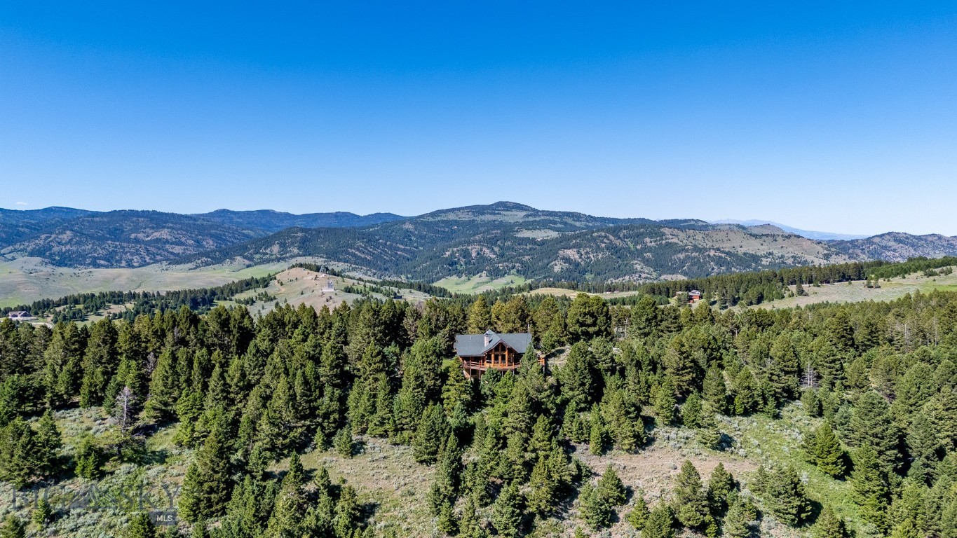 1062 Johnny Martinez Trail