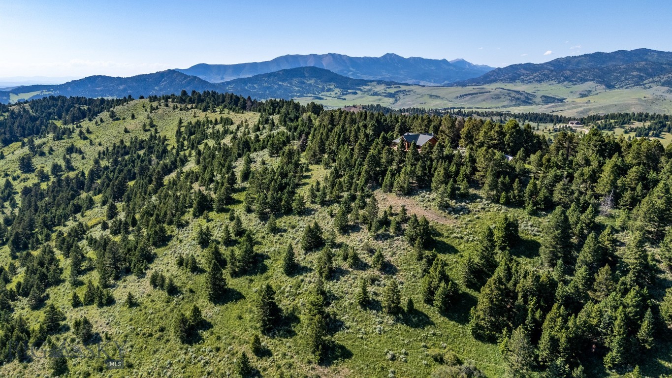 1062 Johnny Martinez Trail
