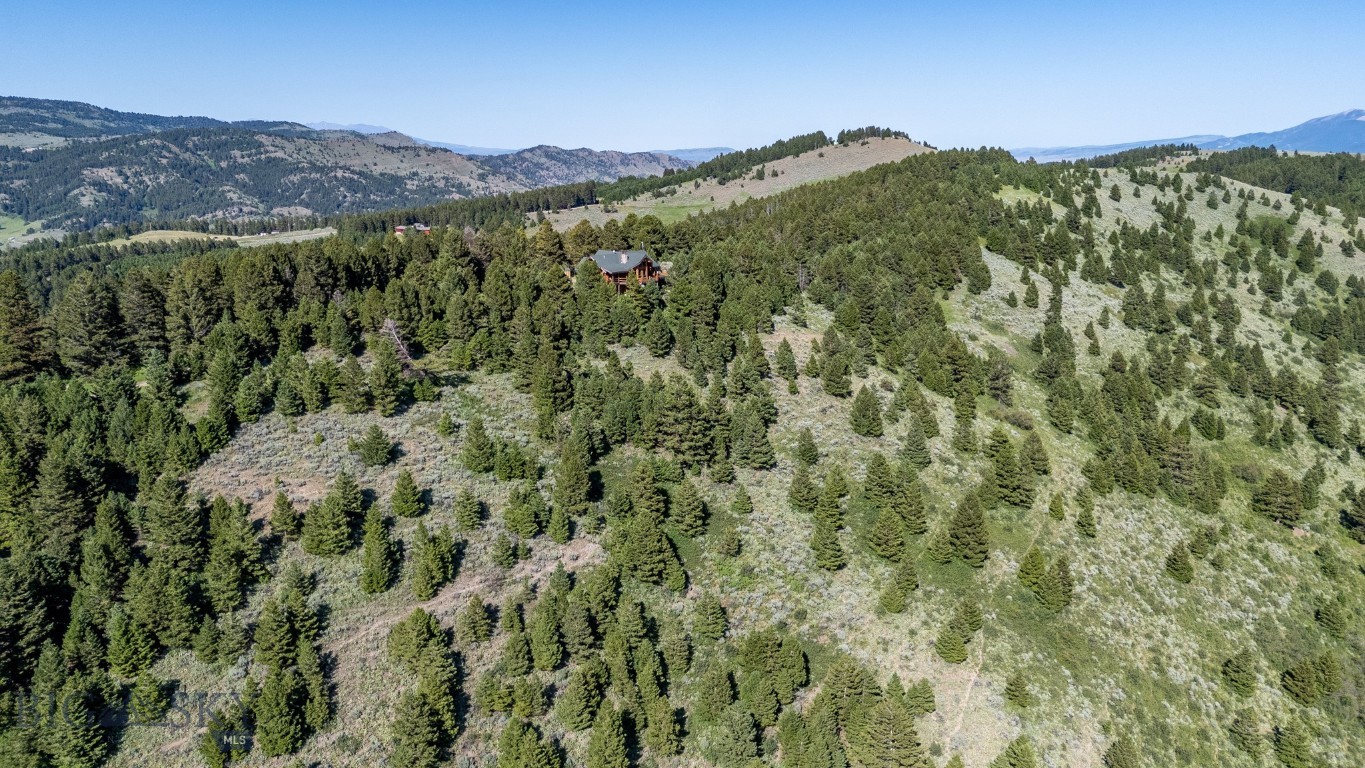 1062 Johnny Martinez Trail