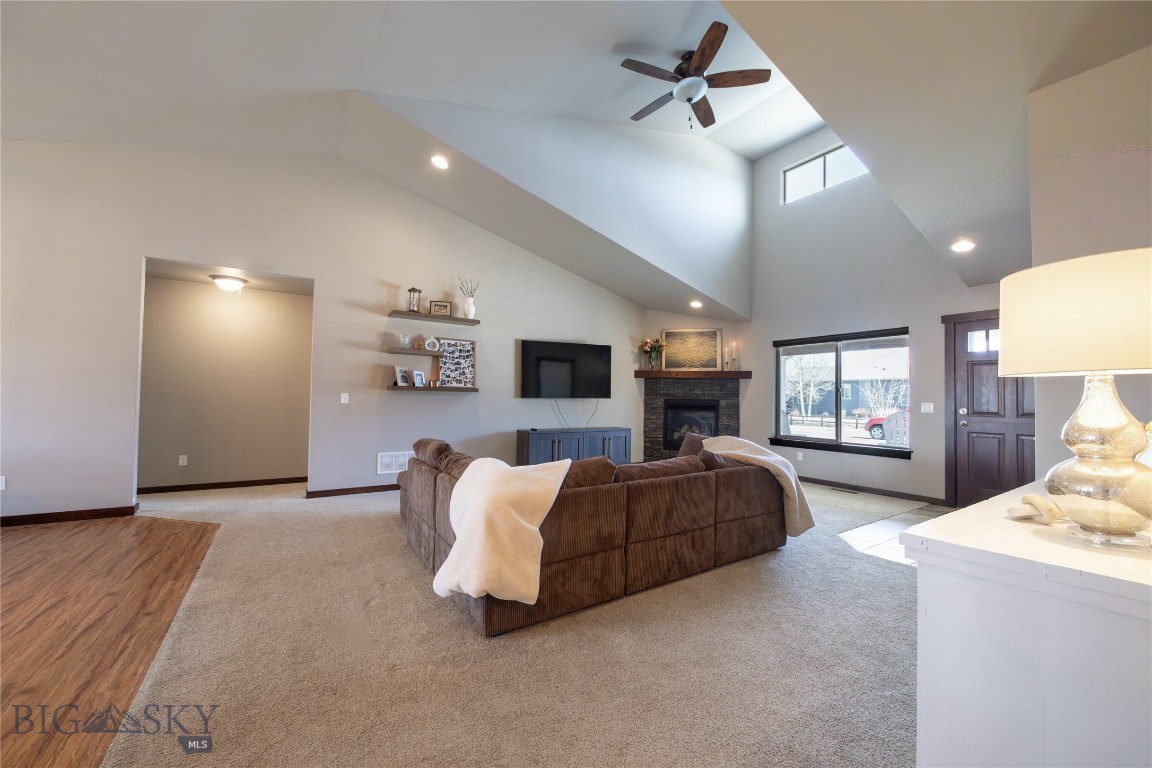 121 Scott Drive