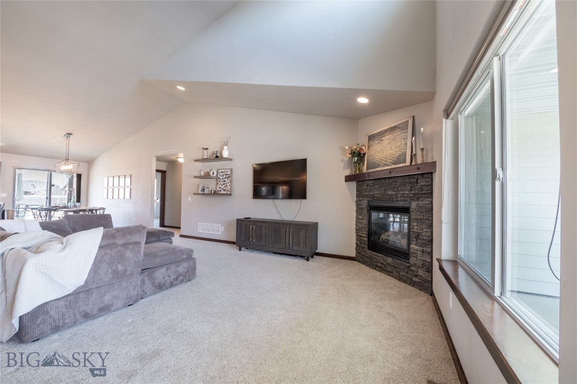 121 Scott Drive