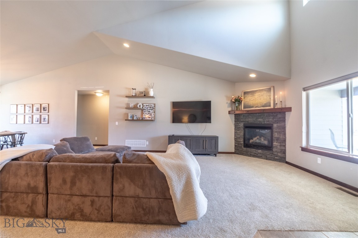 121 Scott Drive