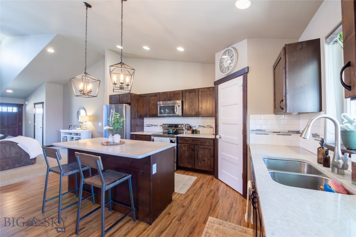 121 Scott Drive