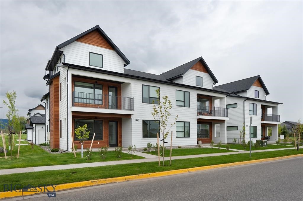 1942 Southbridge Drive A