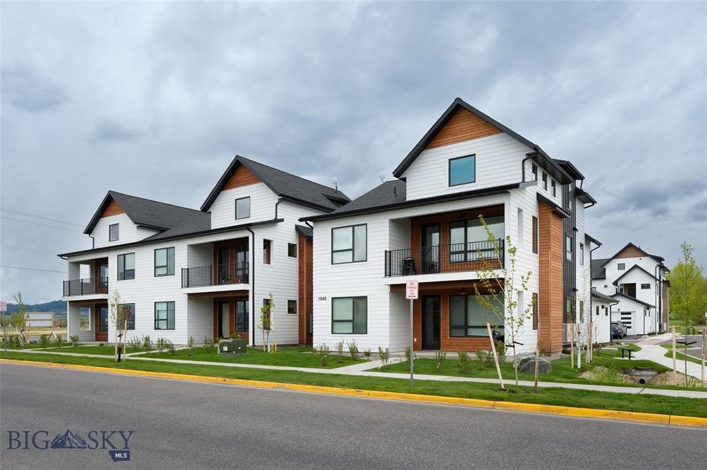 1942 Southbridge Drive A