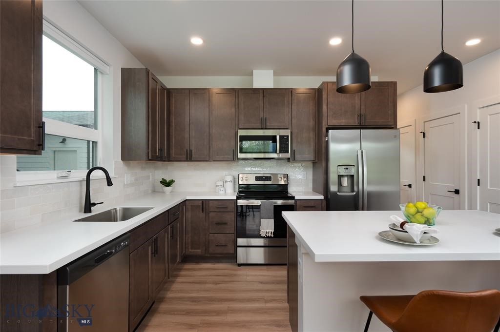1942 Southbridge Drive A