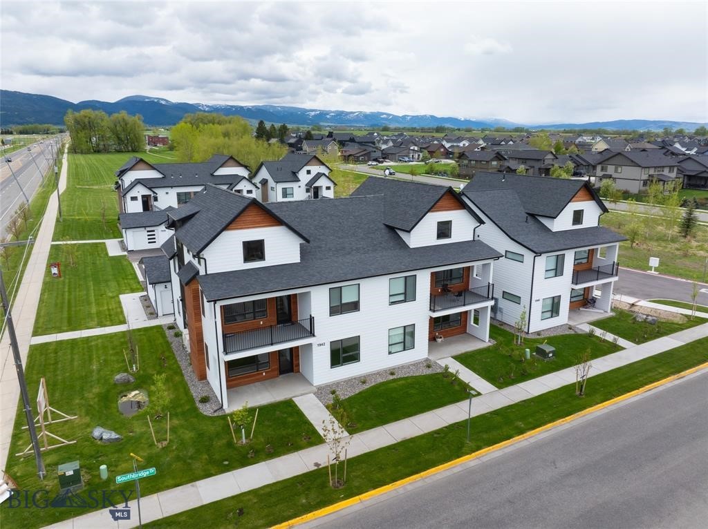 1942 Southbridge Drive A