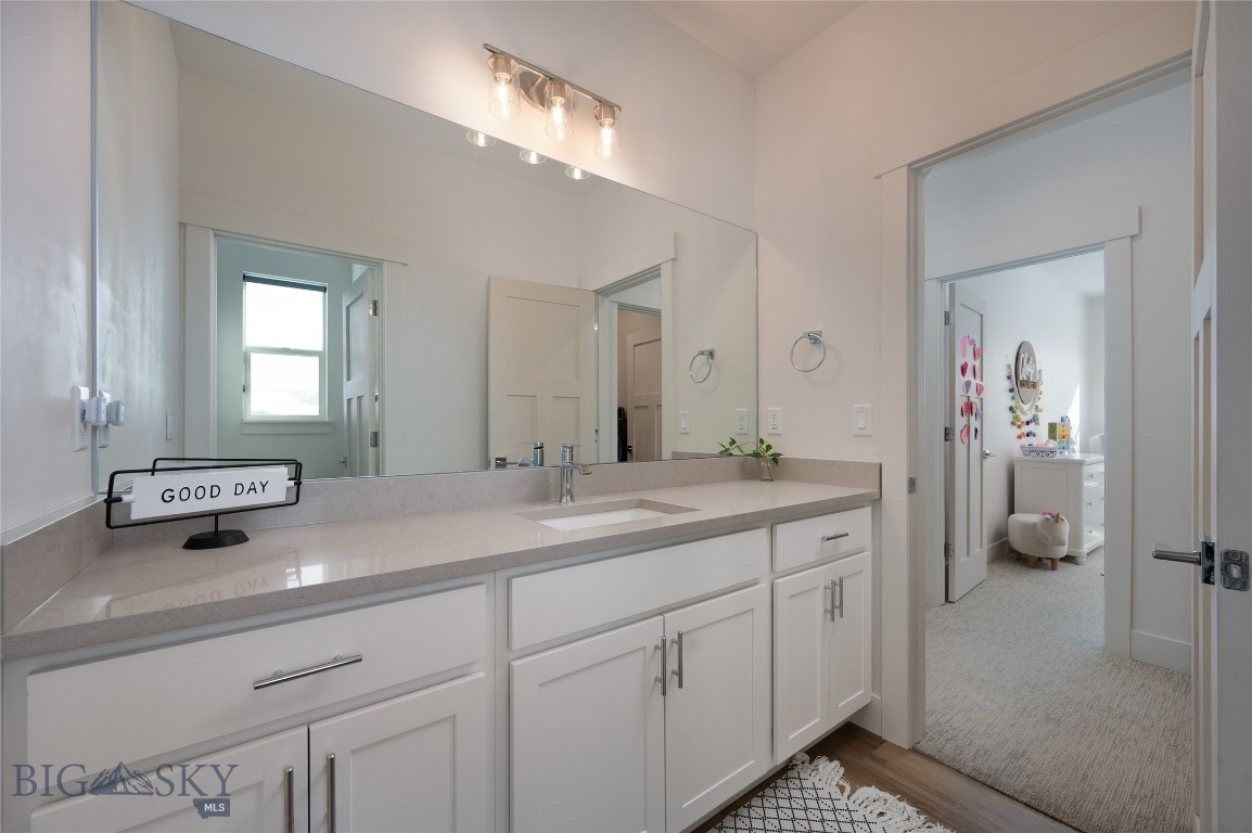 1605 Wyatt Earp Court