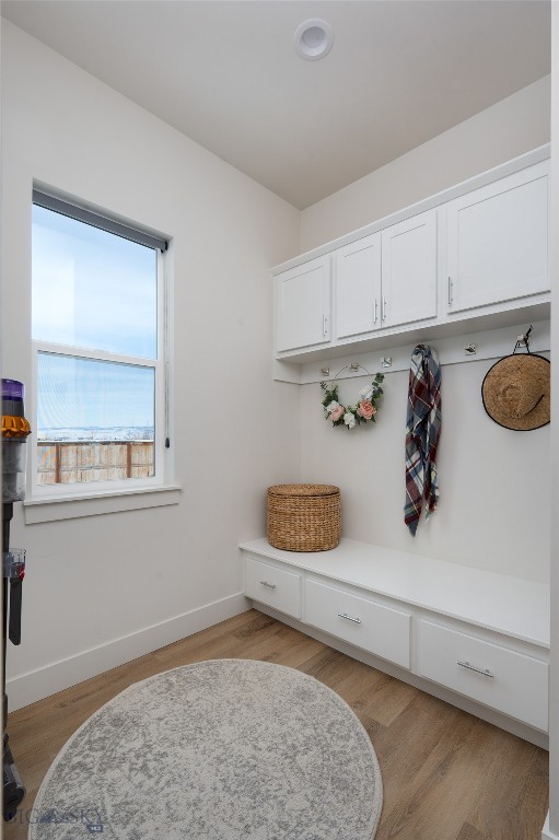 1605 Wyatt Earp Court