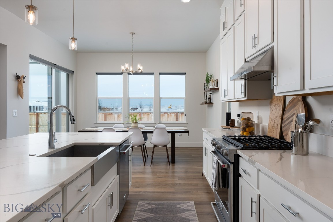 1605 Wyatt Earp Court