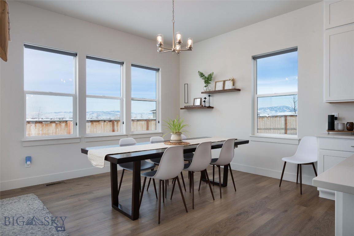 1605 Wyatt Earp Court