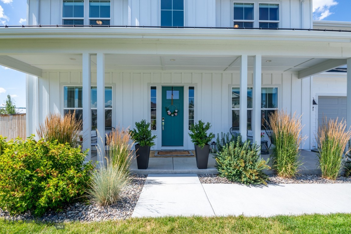 1605 Wyatt Earp Court