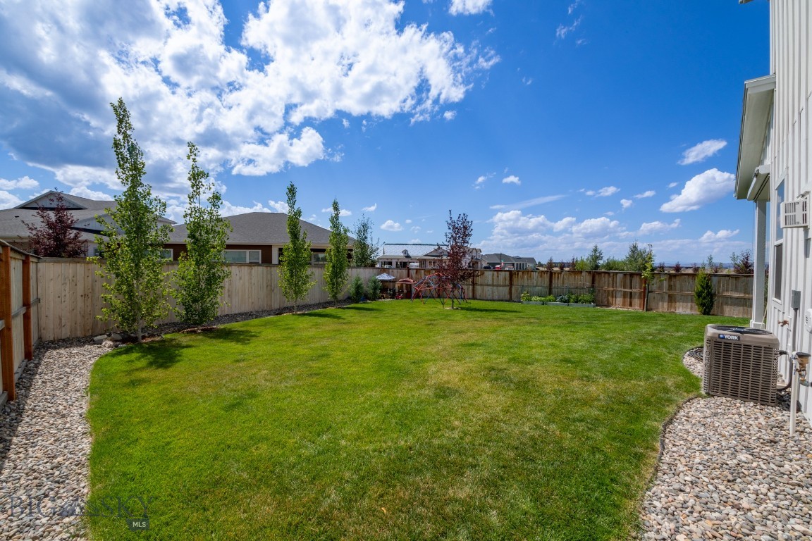 1605 Wyatt Earp Court