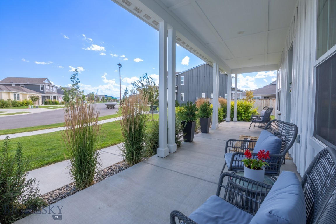 1605 Wyatt Earp Court